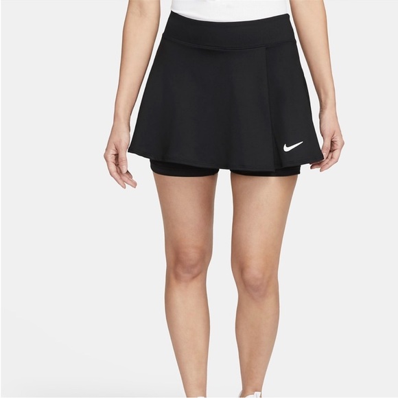 NikeCourt Dri-FIT Victory Women's Flouncy Skort - Picture 1 of 8